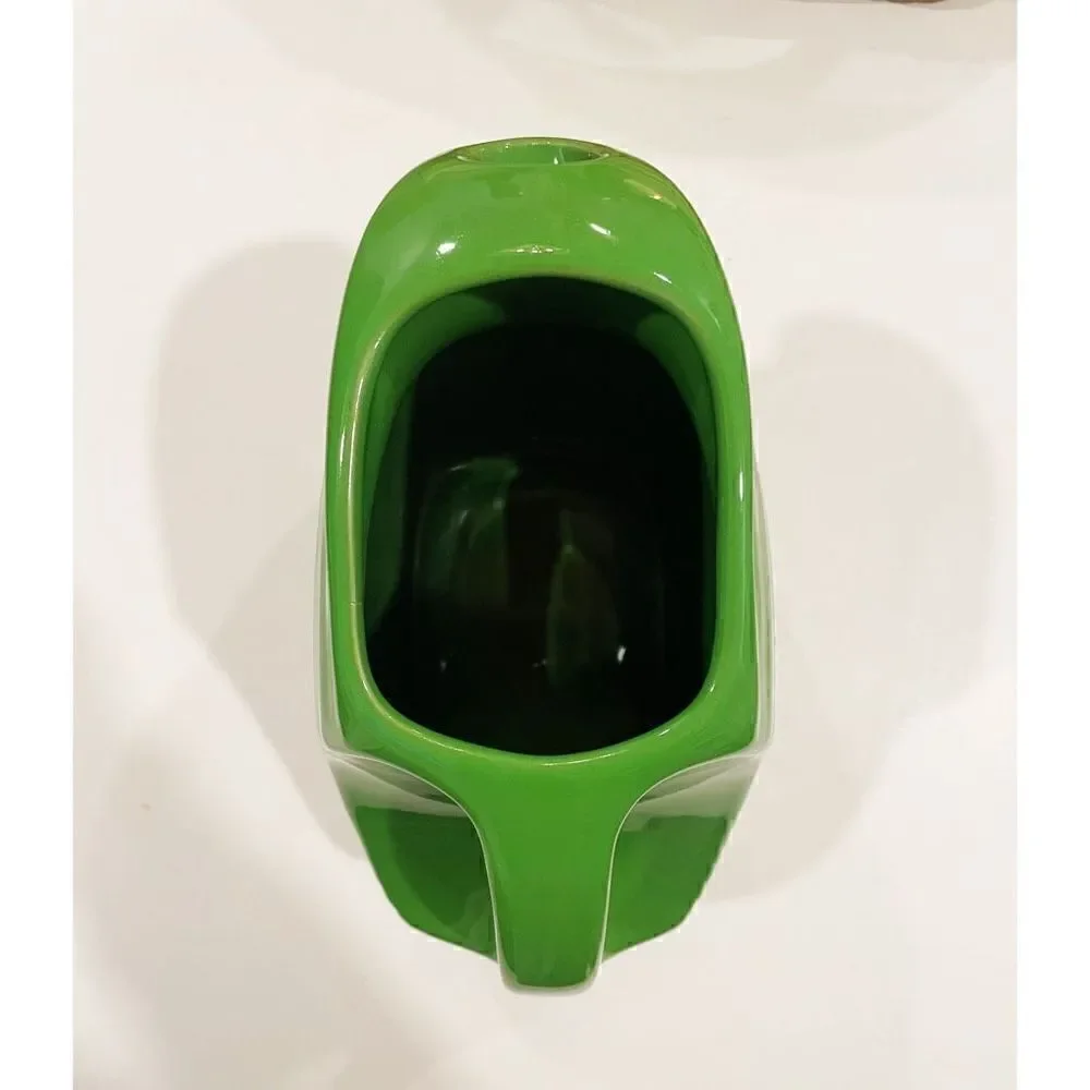 Fiestawear Retired Disk Drink Pitcher Green 67 ounces